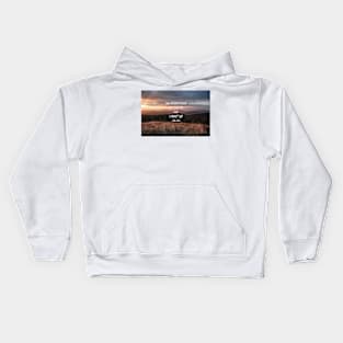Mountains are calling 5 Kids Hoodie
